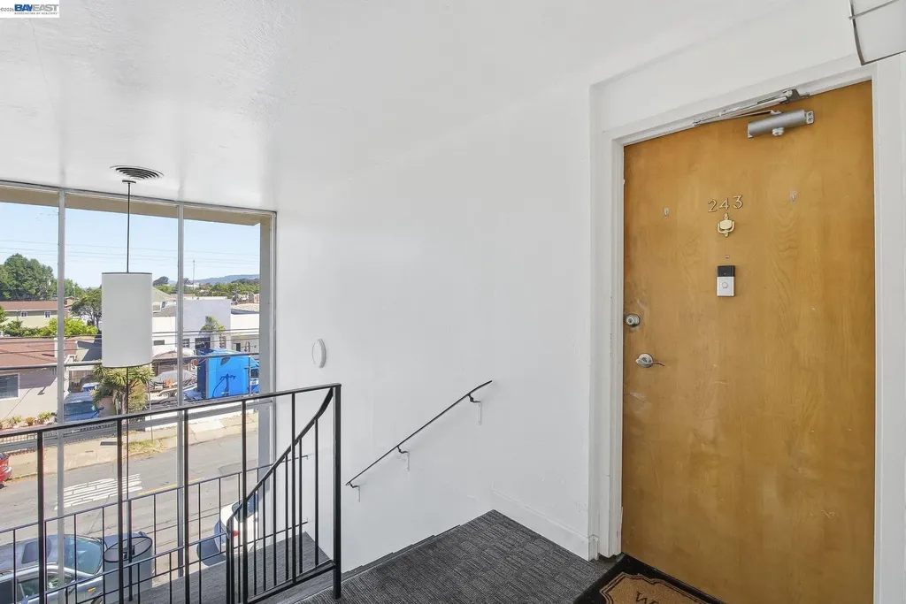 243 Castro Street San Leandro CA 94577