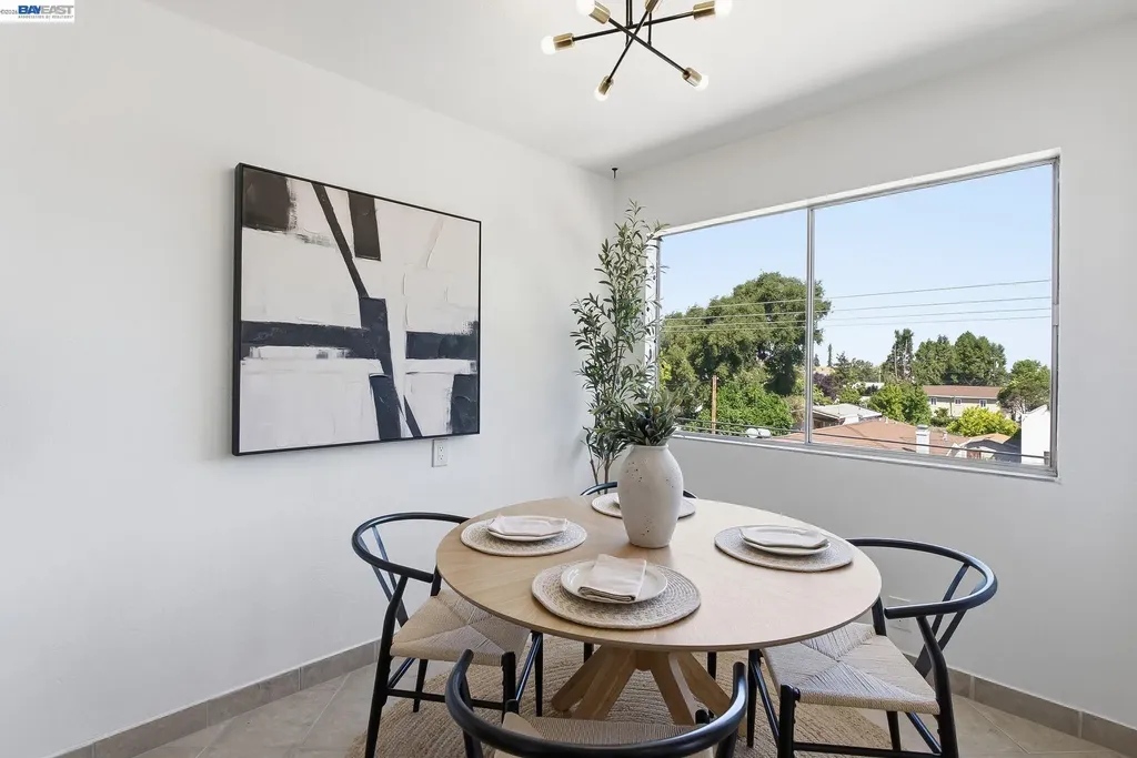 243 Castro Street San Leandro CA 94577