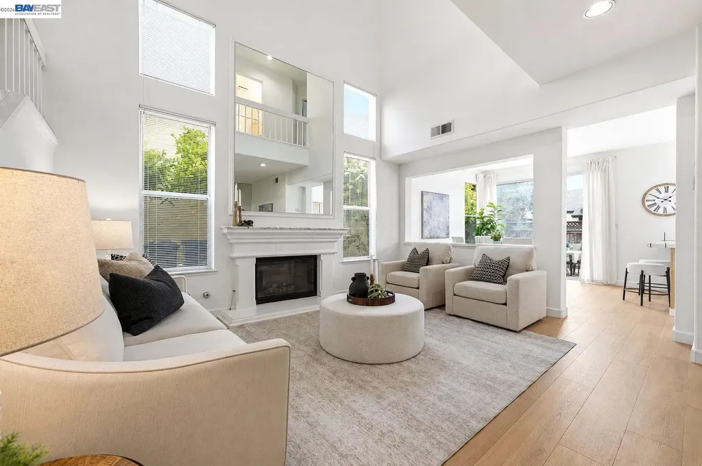 154 Asby Bay Alameda CA 94502