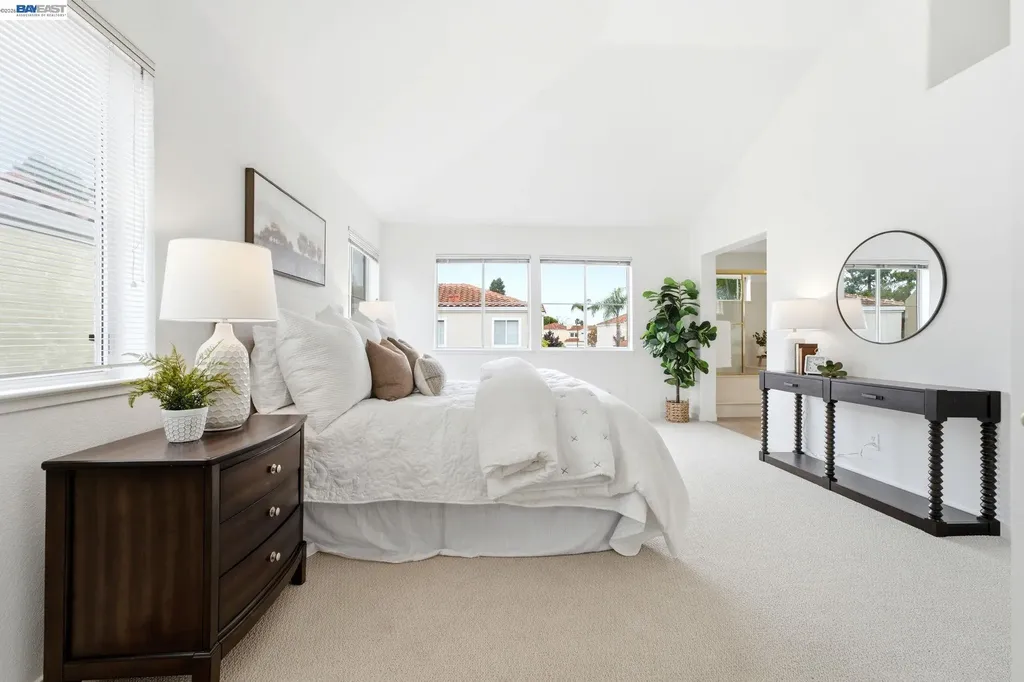 154 Asby Bay Alameda CA 94502