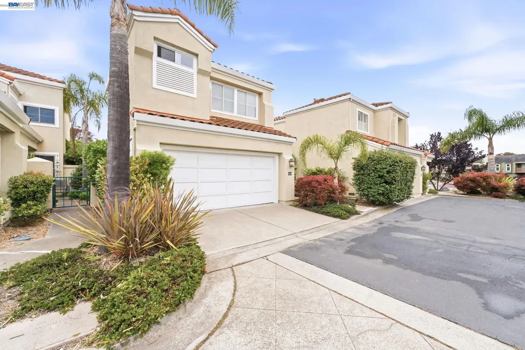 154 Asby Bay Alameda CA 94502