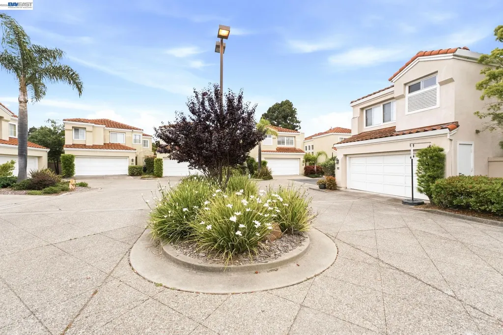 154 Asby Bay Alameda CA 94502