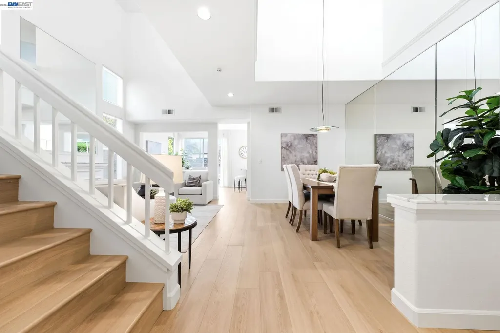 154 Asby Bay Alameda CA 94502