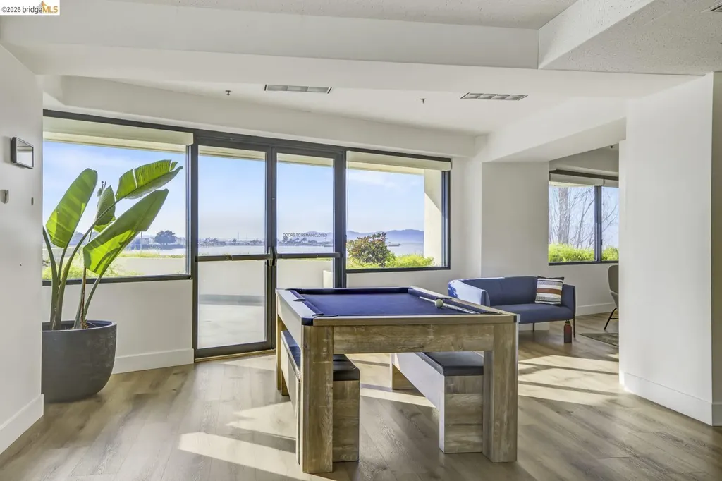 6363 Christie Avenue Emeryville CA 94608