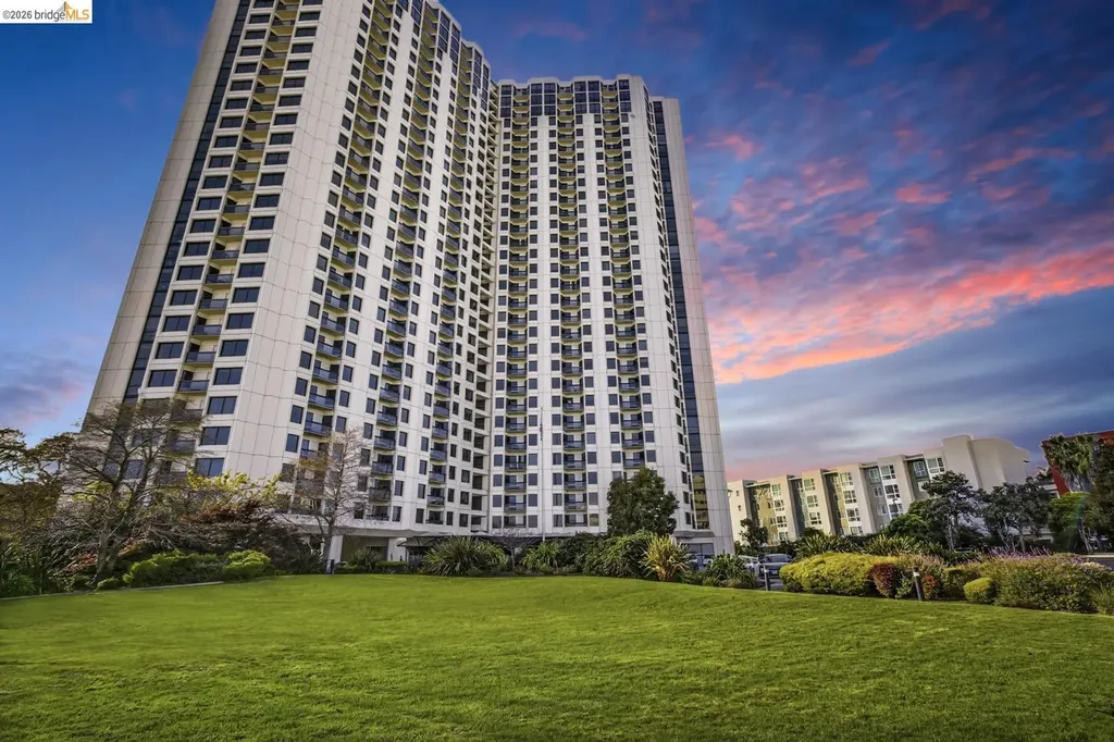 6363 Christie Avenue Emeryville CA 94608