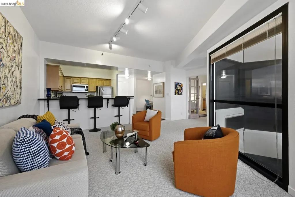 6363 Christie Avenue Emeryville CA 94608