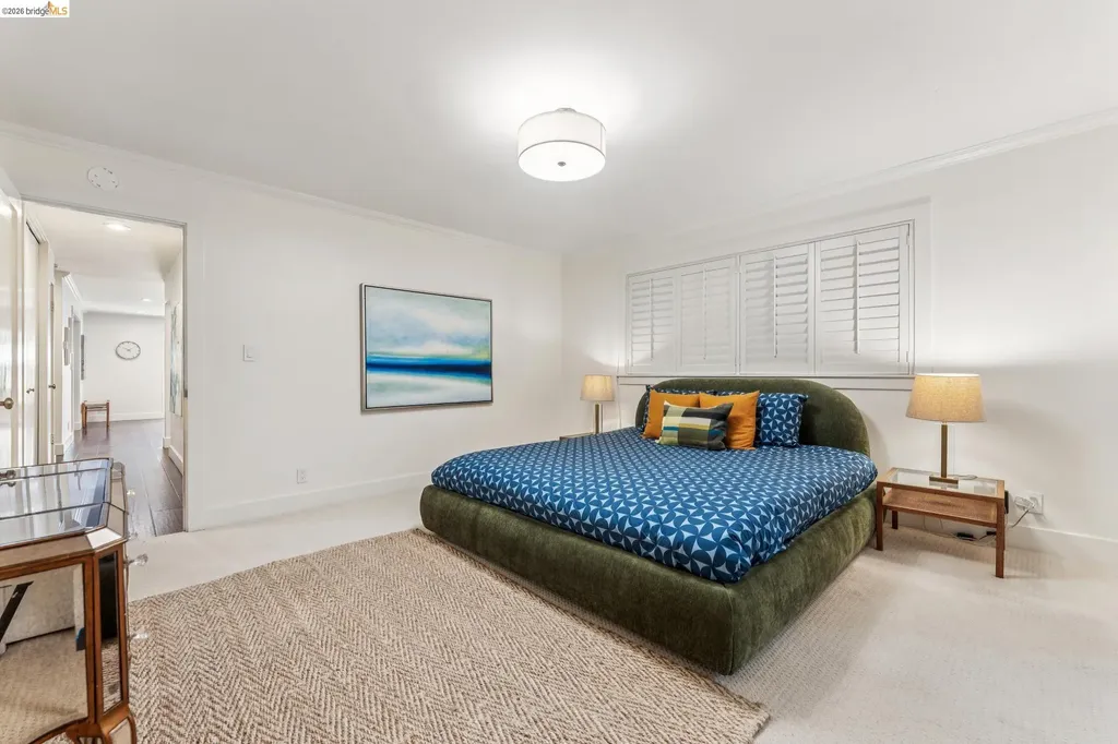 2028 Damuth Oakland CA 94602