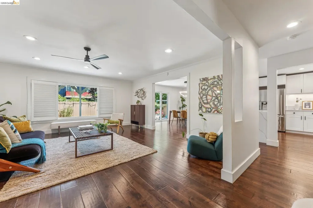 2028 Damuth Oakland CA 94602