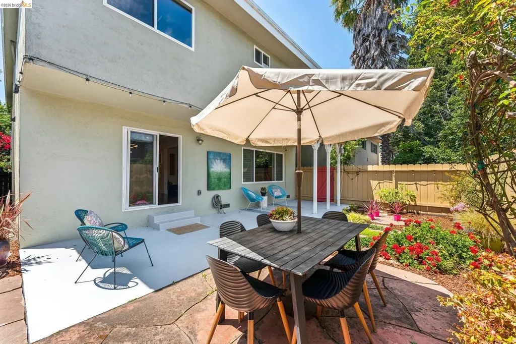 2028 Damuth Oakland CA 94602