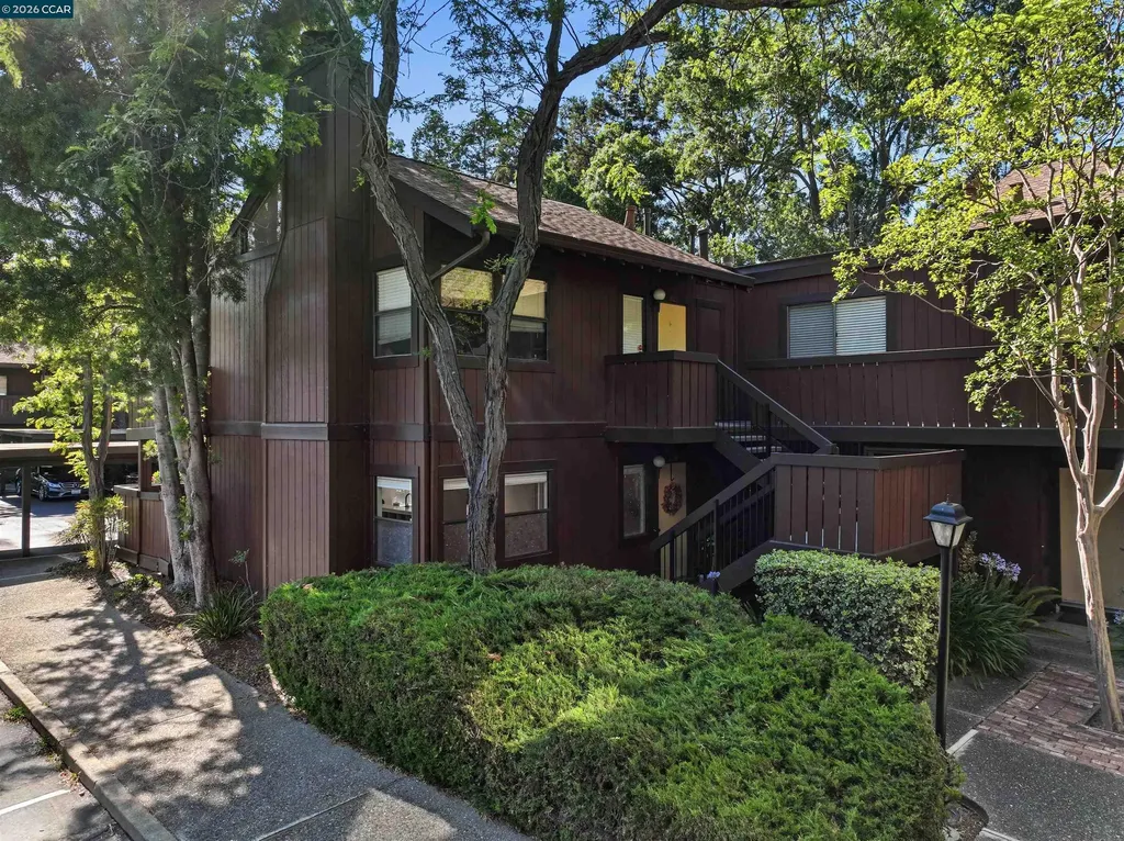 820 Camelback Place Pleasant Hill CA 94523