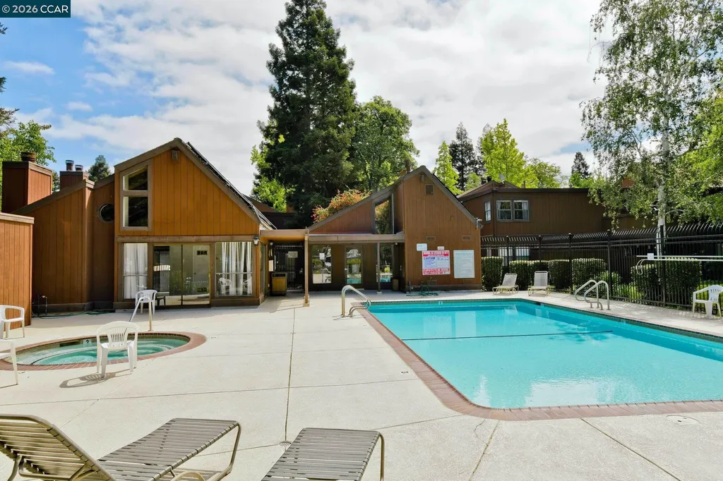 820 Camelback Place Pleasant Hill CA 94523