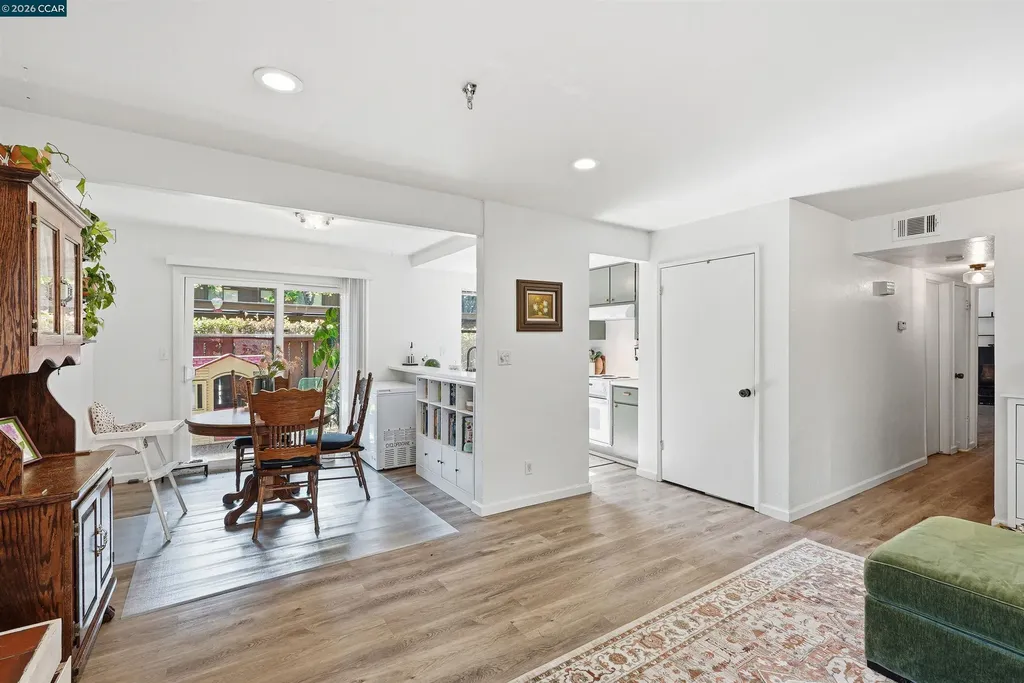 820 Camelback Place Pleasant Hill CA 94523