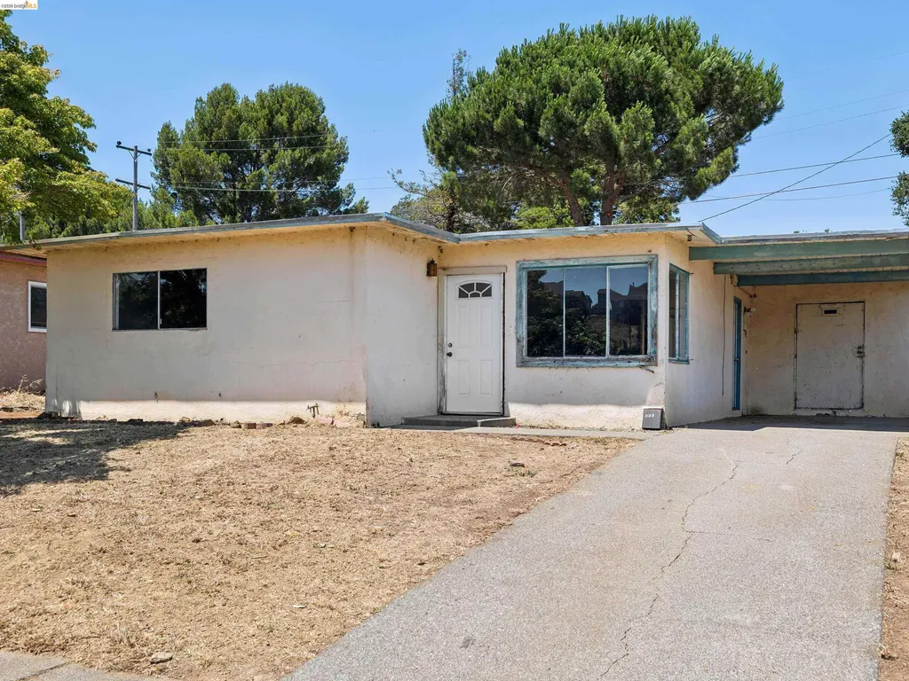 456 La Jolla Street Vallejo CA 94591