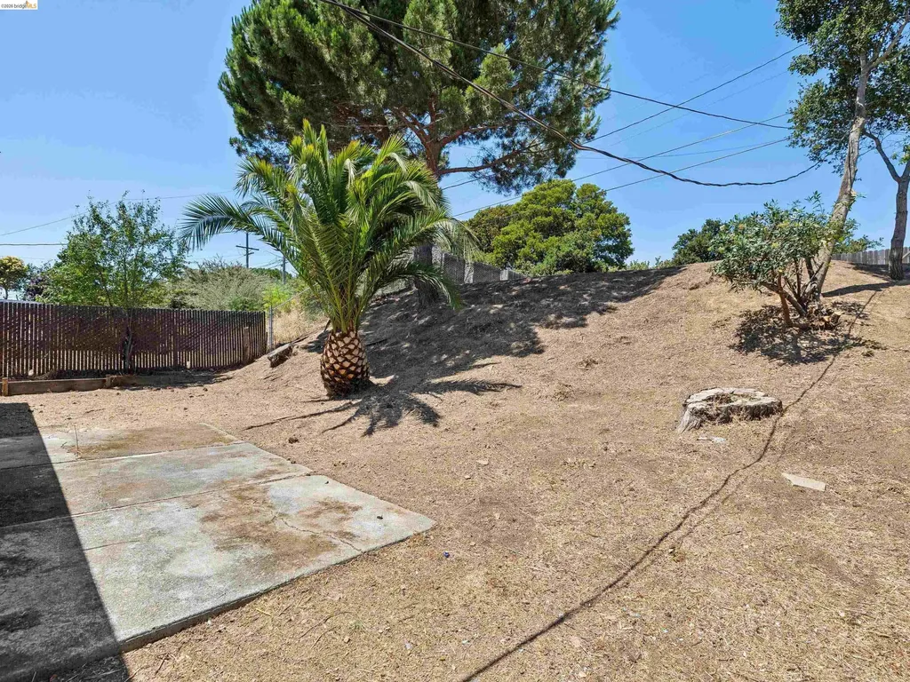 456 La Jolla Street Vallejo CA 94591