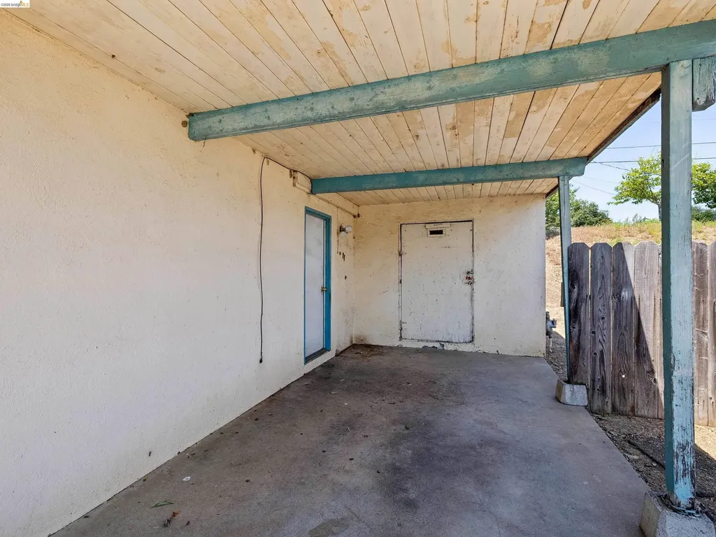 456 La Jolla Street Vallejo CA 94591