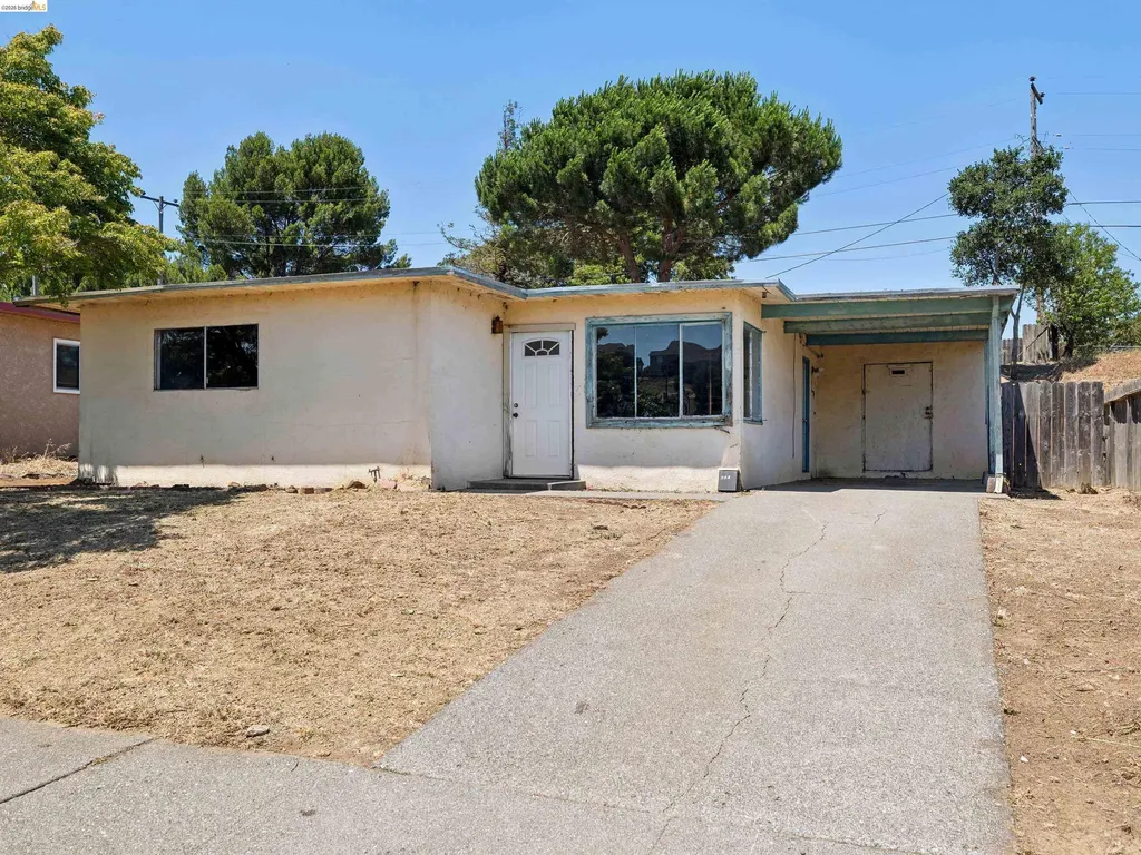 456 La Jolla Street Vallejo CA 94591
