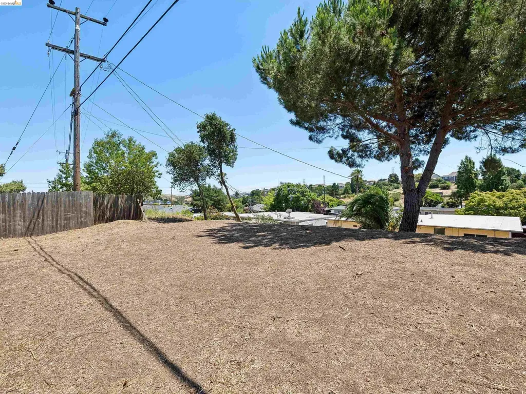 456 La Jolla Street Vallejo CA 94591