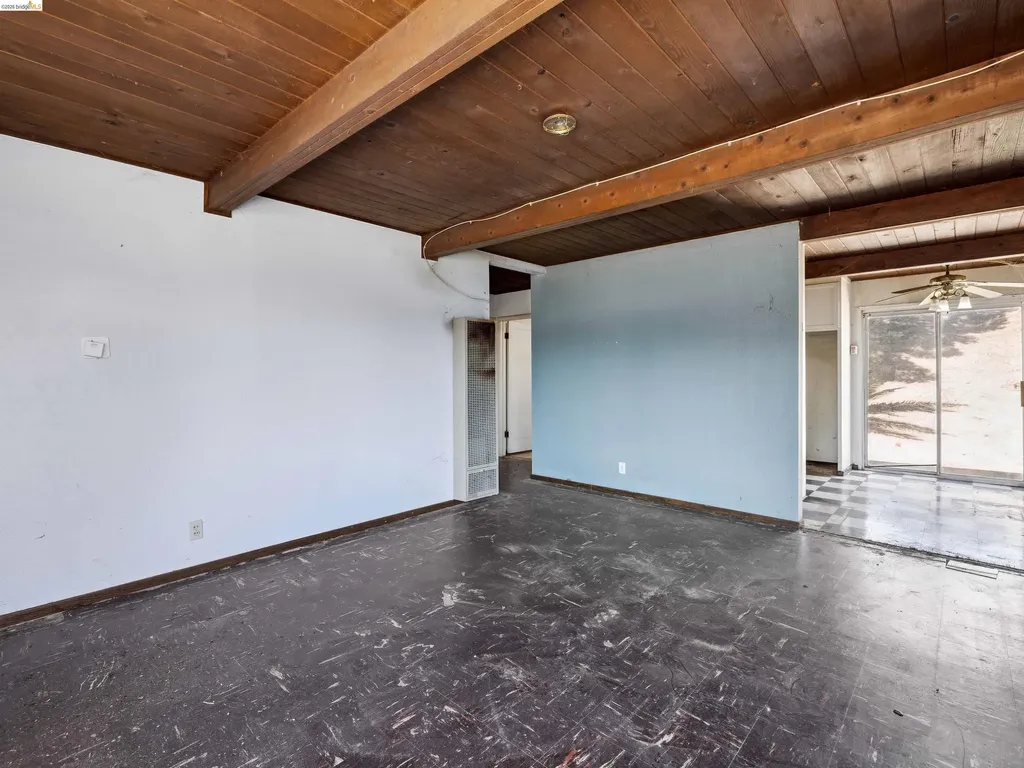 456 La Jolla Street Vallejo CA 94591