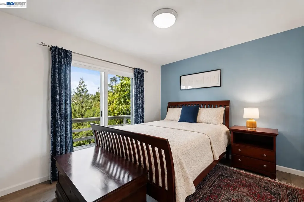 55 Asilomar Circle Oakland CA 94611