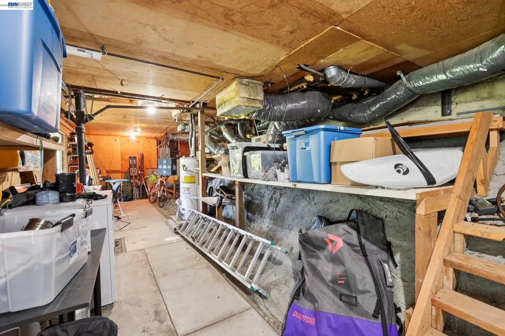55 Asilomar Circle Oakland CA 94611