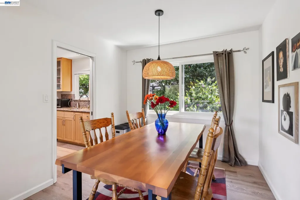 55 Asilomar Circle Oakland CA 94611