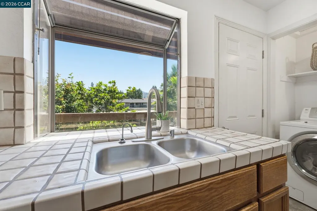 4805 Clayton Road Concord CA 94521