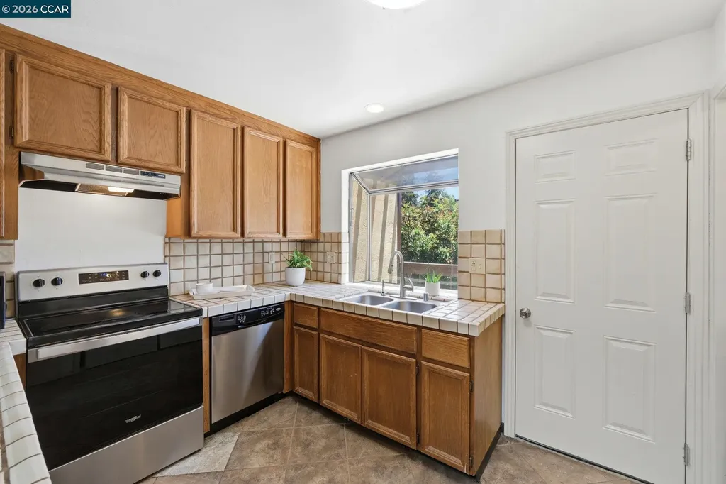 4805 Clayton Road Concord CA 94521