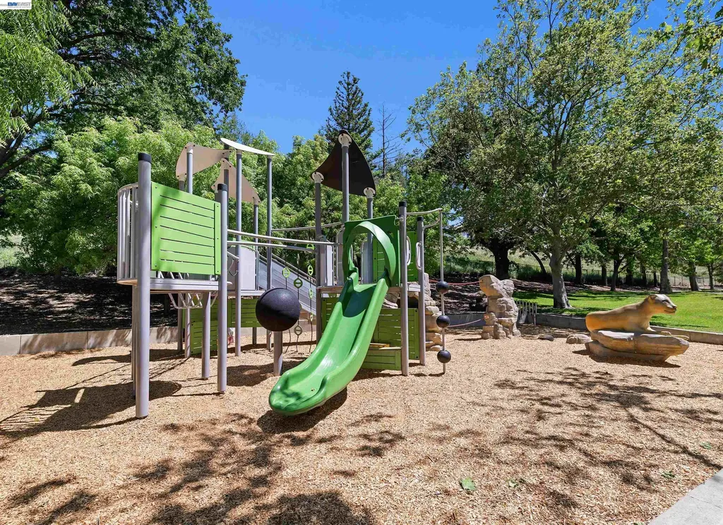 132 Mission Drive Pleasanton CA 94566