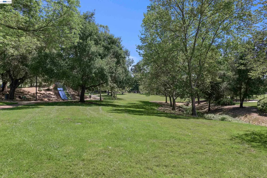 132 Mission Drive Pleasanton CA 94566
