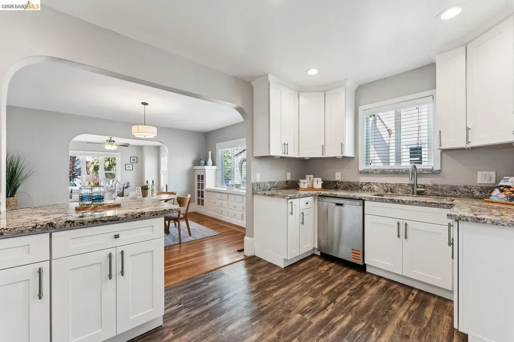 2460 67th Avenue Oakland CA 94605