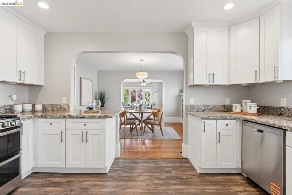 2460 67th Avenue Oakland CA 94605
