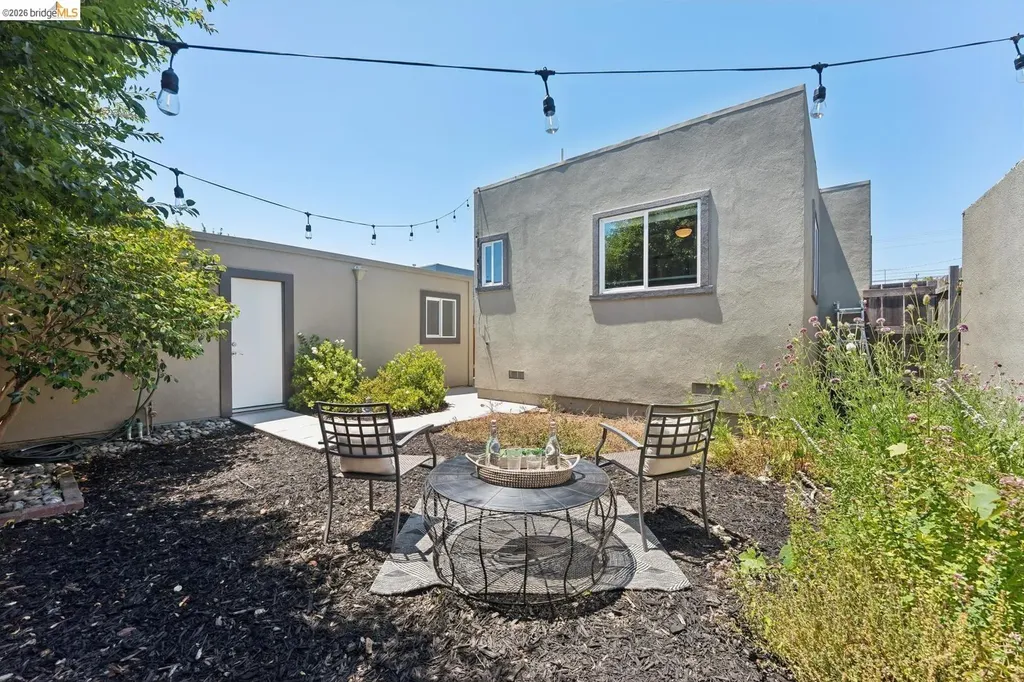 2460 67th Avenue Oakland CA 94605