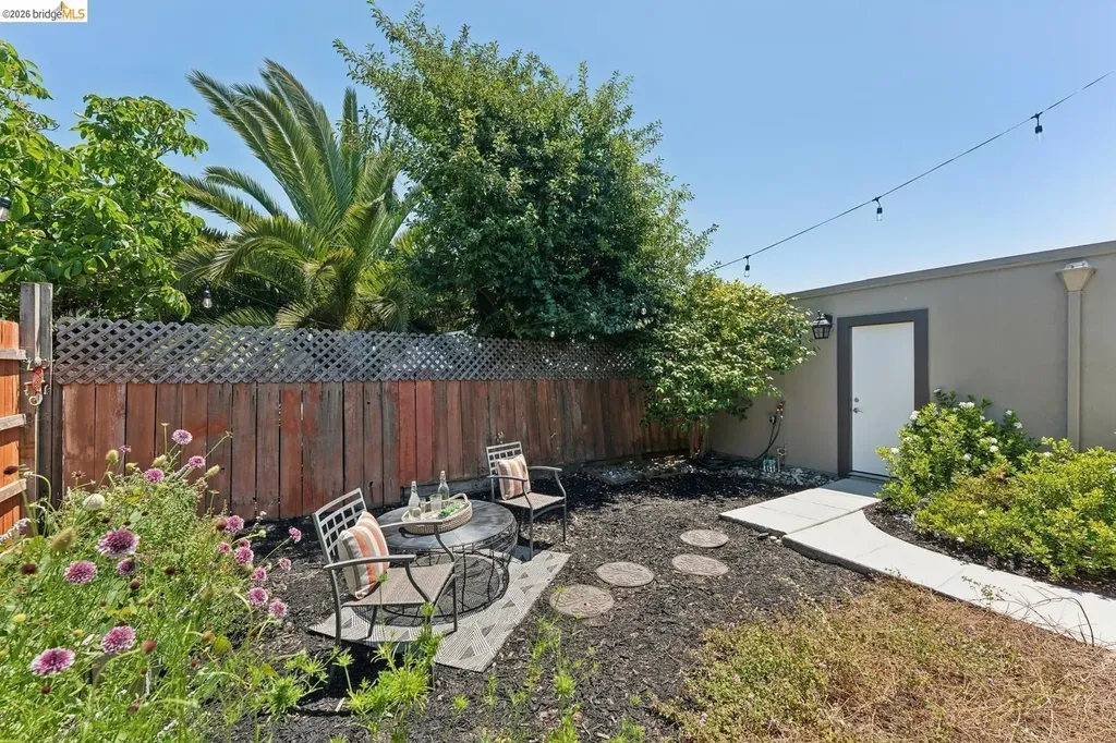 2460 67th Avenue Oakland CA 94605