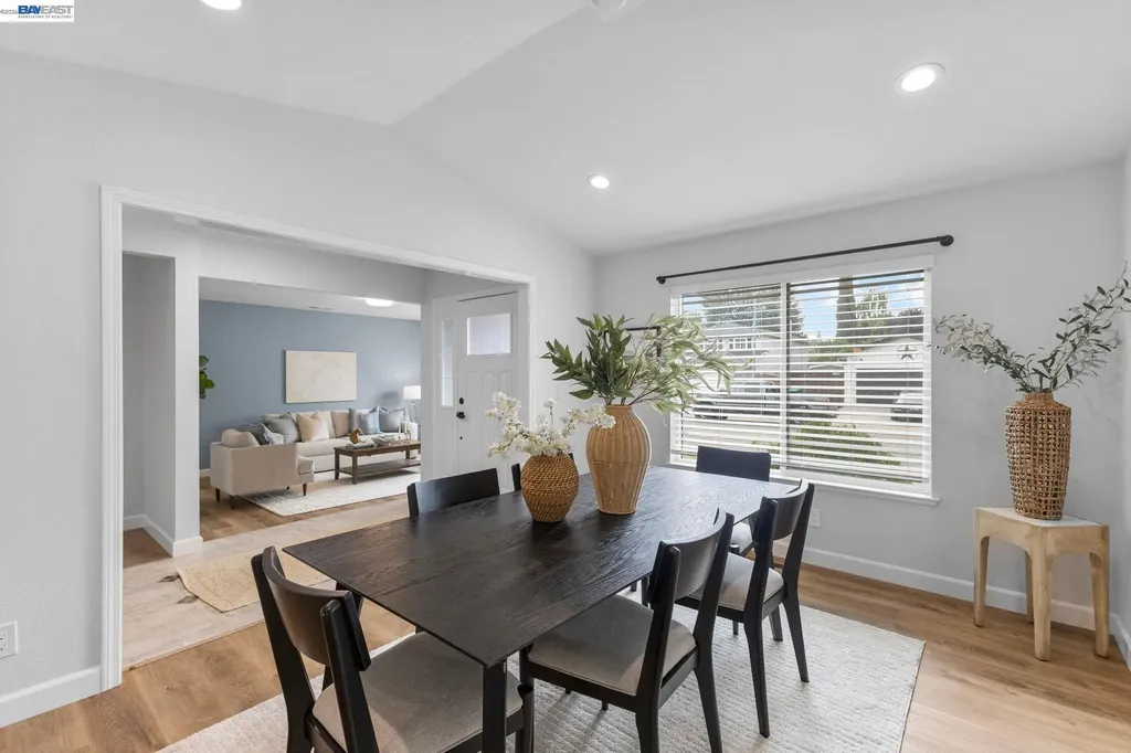 5514 Paseo Navarro Pleasanton CA 94566