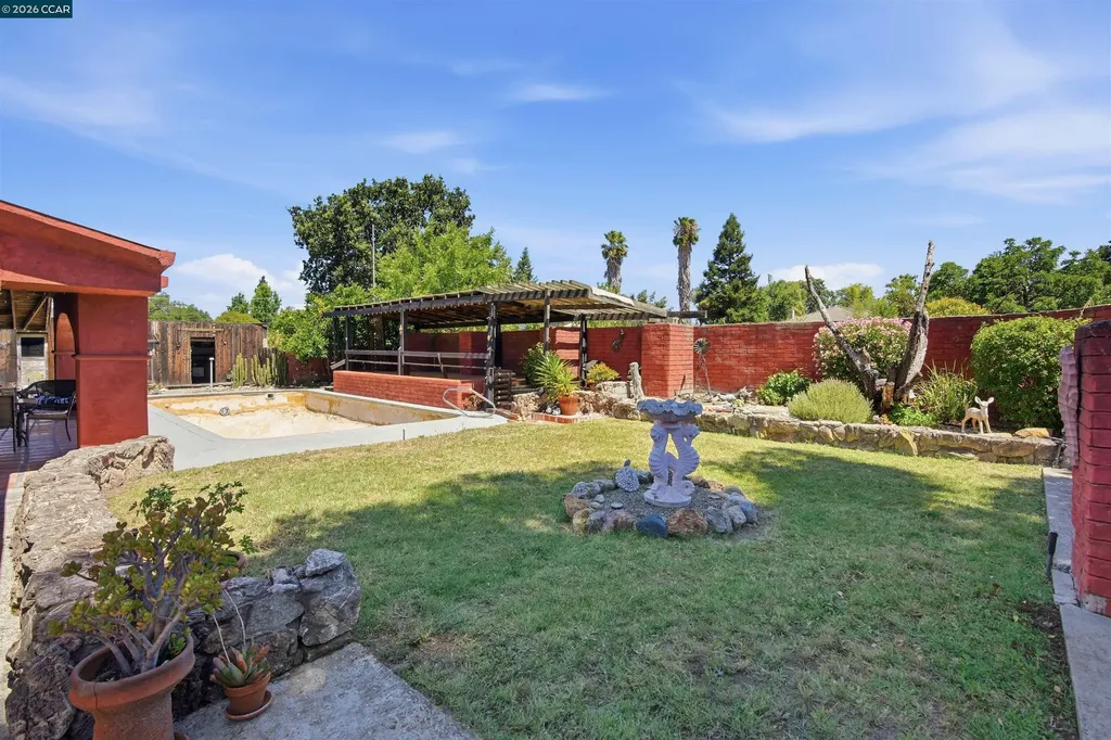 5249 Olive Drive Concord CA 94521
