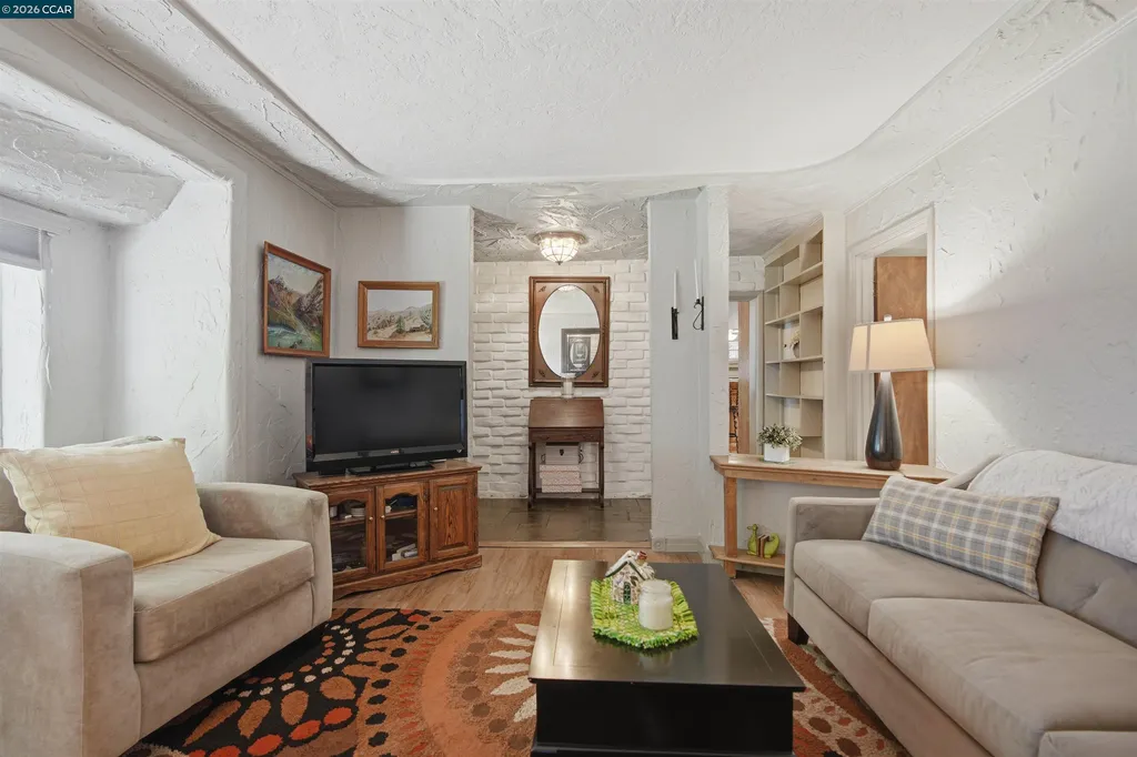 5249 Olive Drive Concord CA 94521