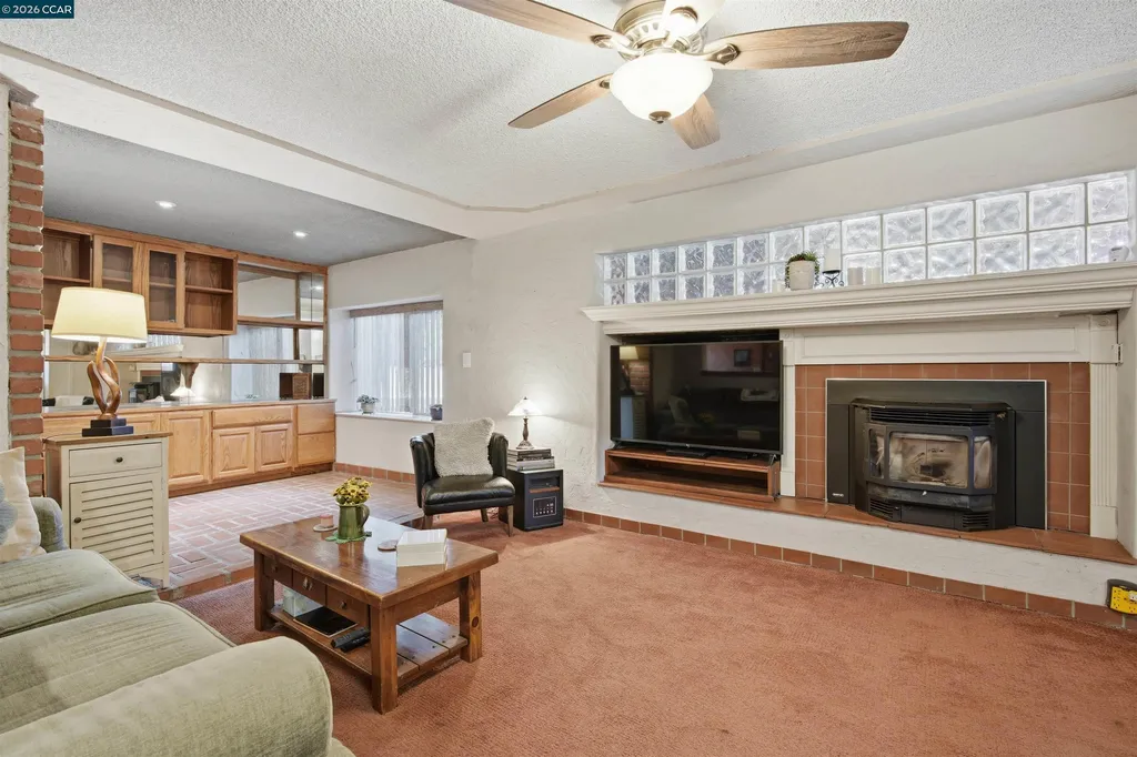 5249 Olive Drive Concord CA 94521