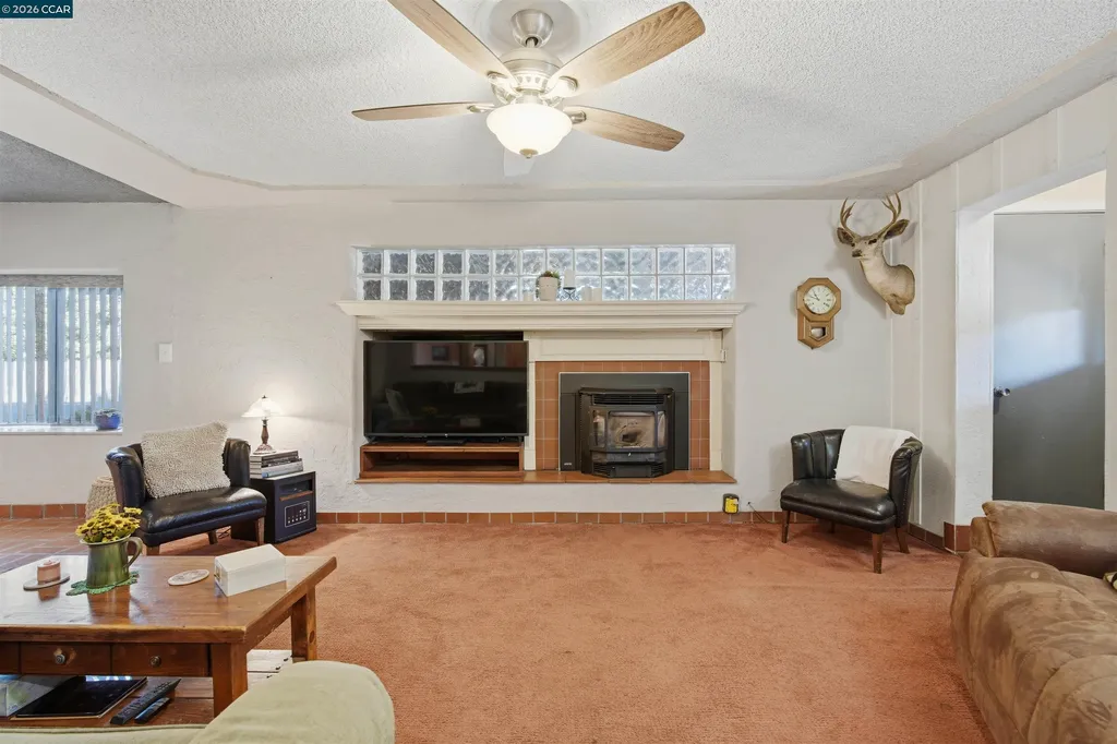 5249 Olive Drive Concord CA 94521