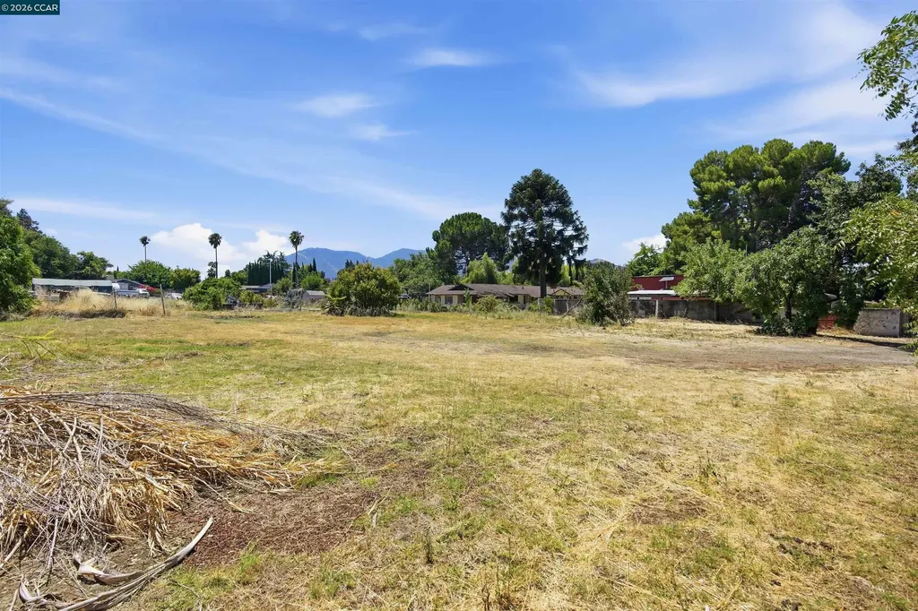 5249 Olive Drive Concord CA 94521