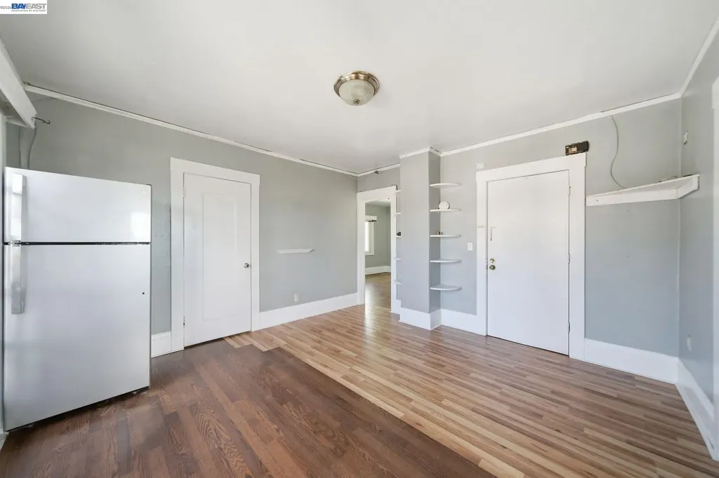 5315 Cole Street Oakland CA 94601