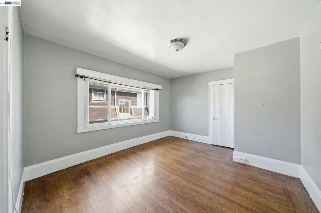 5315 Cole Street Oakland CA 94601