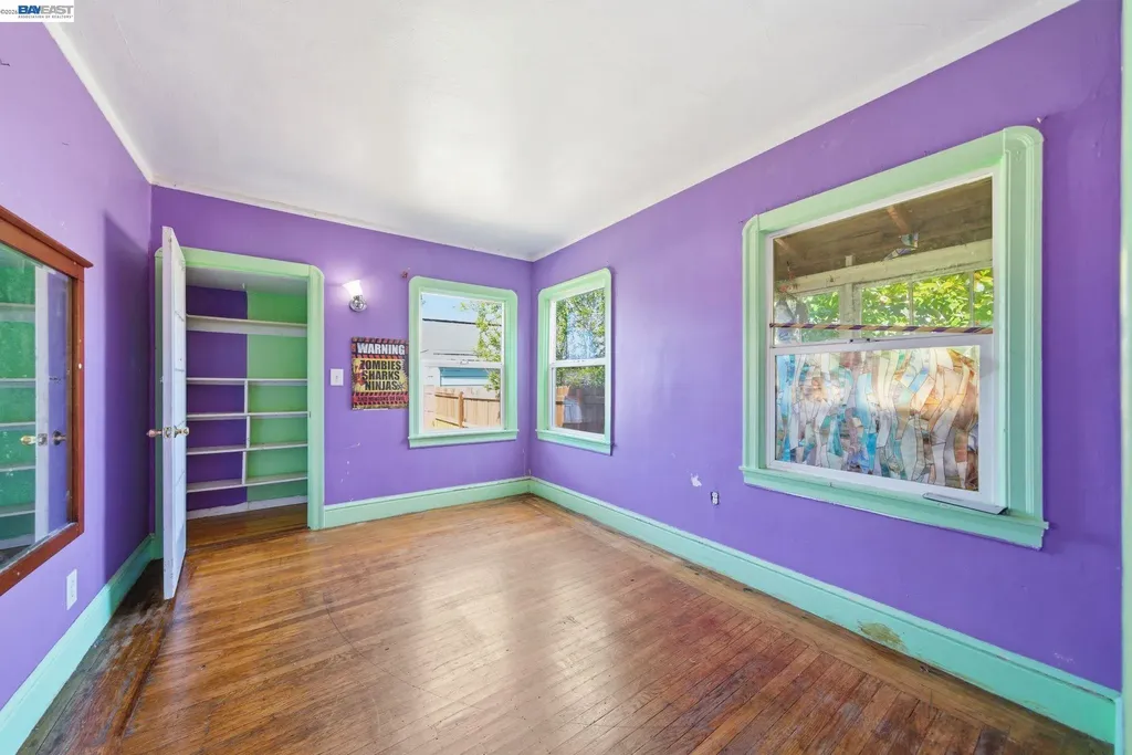 5315 Cole Street Oakland CA 94601