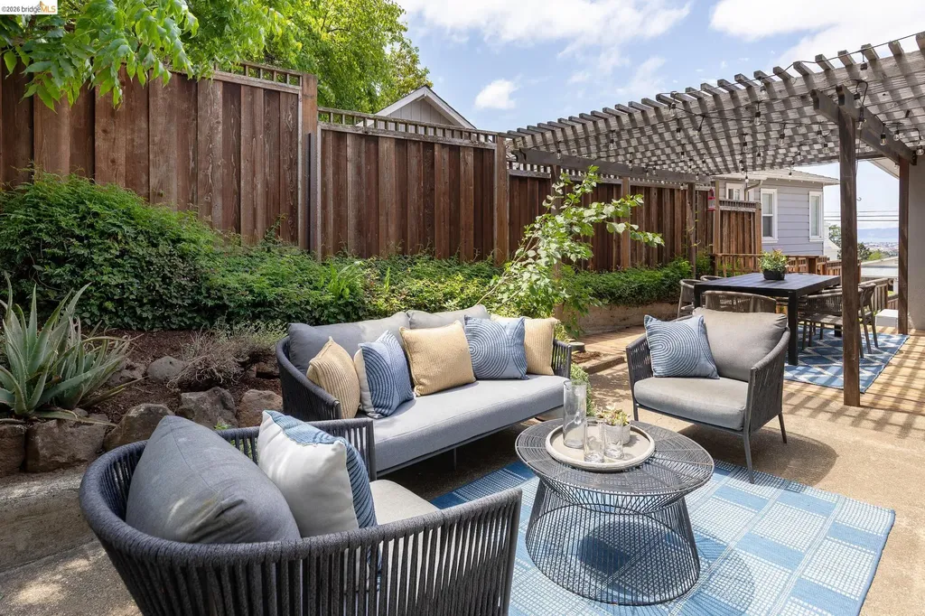 4434 Davenport Avenue Oakland CA 94619