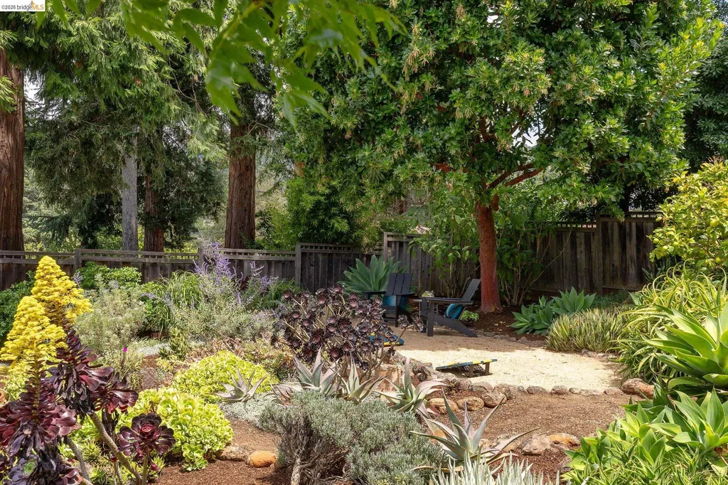 4434 Davenport Avenue Oakland CA 94619