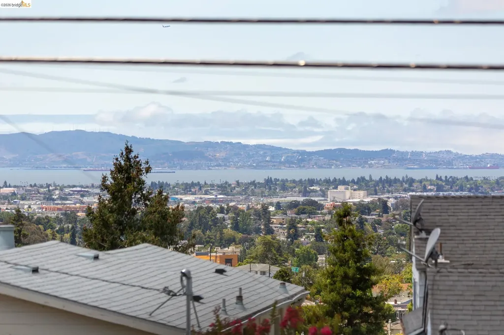 4434 Davenport Avenue Oakland CA 94619