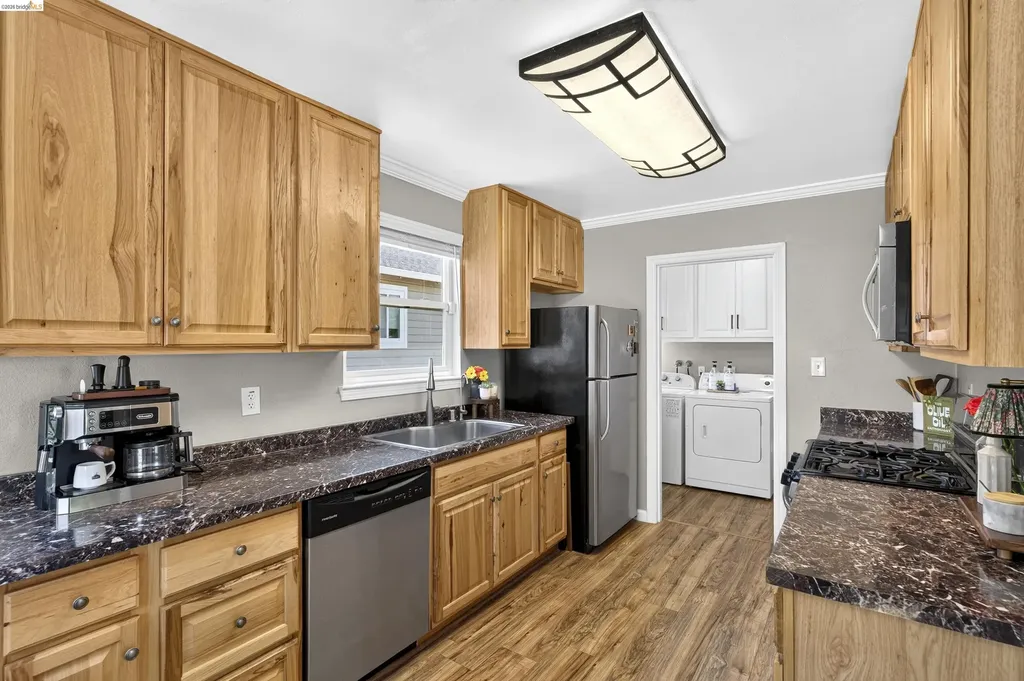 2001 Boynton Avenue Martinez CA 94553