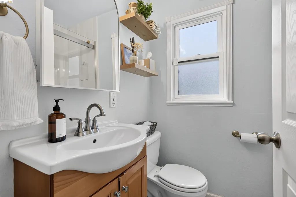 2001 Boynton Avenue Martinez CA 94553
