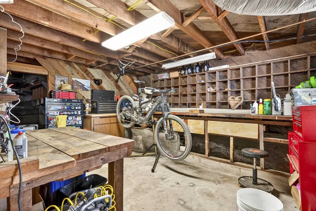 2001 Boynton Avenue Martinez CA 94553