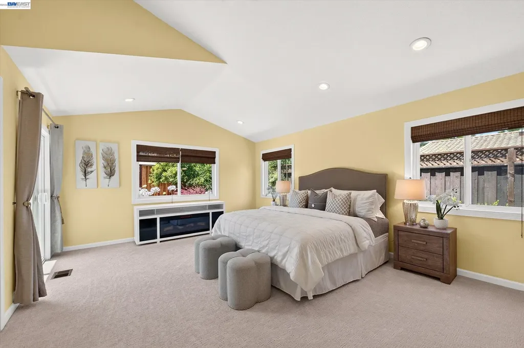 2358 Crestline Road Pleasanton CA 94566