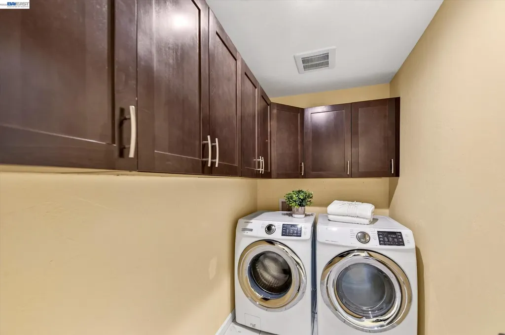 2358 Crestline Road Pleasanton CA 94566